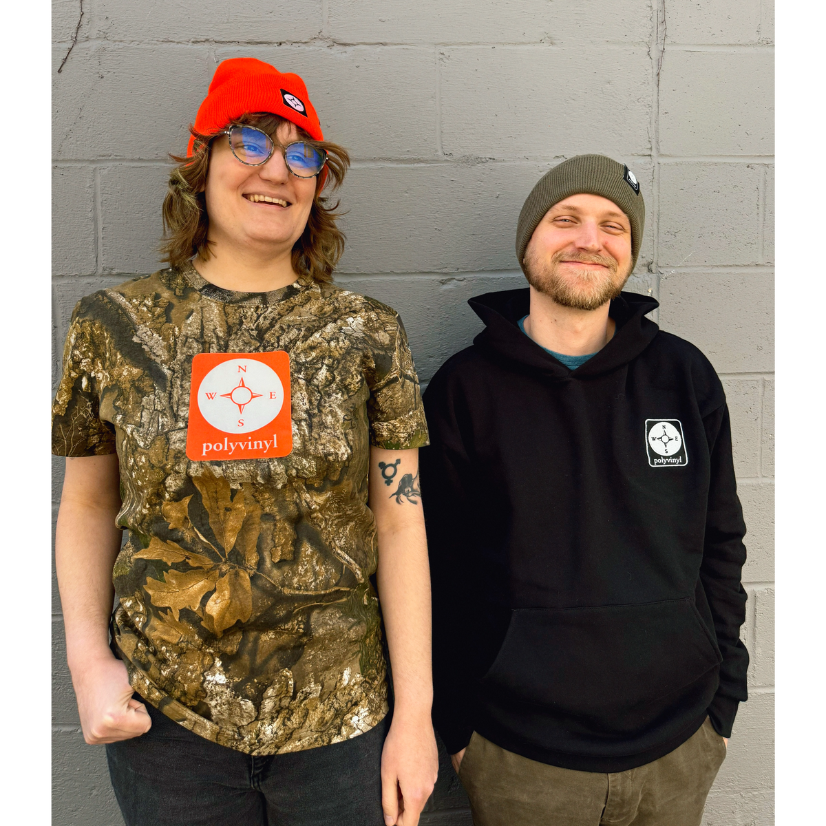 Polyvinyl - Compass Logo T-Shirt (Realtree Camo) | Polyvinyl 