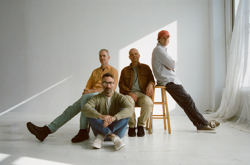 American Football Share "No Feeling"