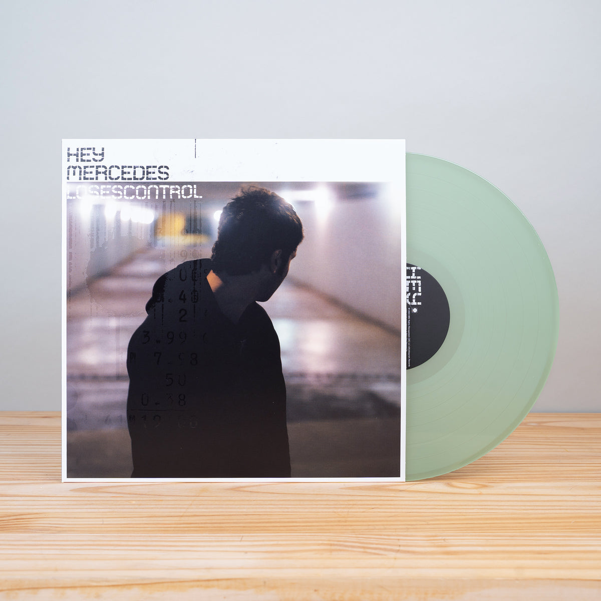 Hey Mercedes - Loses Control